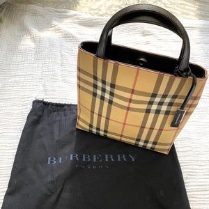 Burberry Check Nova Small Bucket Bag
